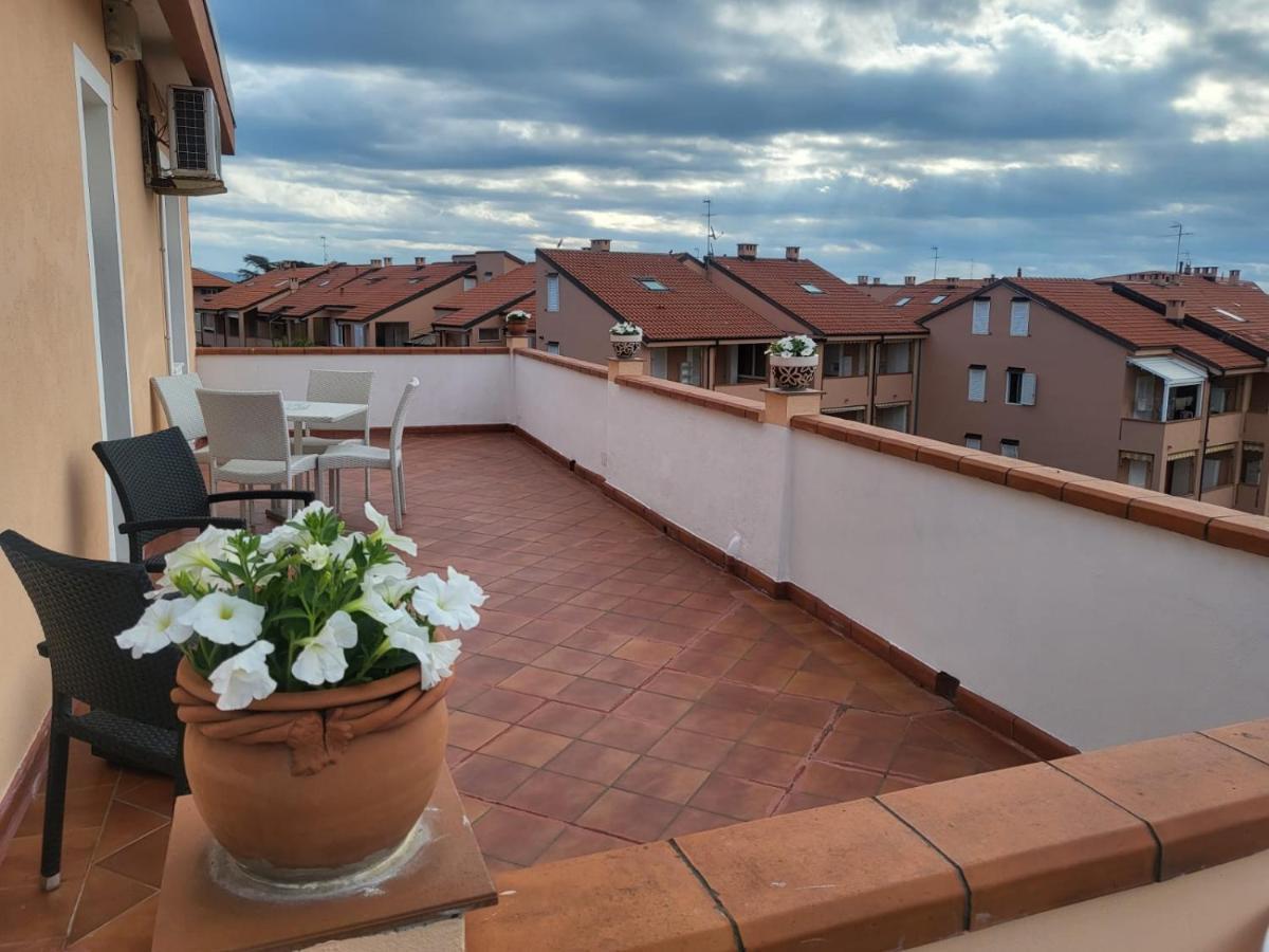 Villa Rosa Лоано Екстер'єр фото